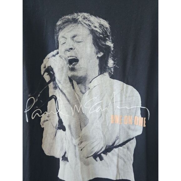 Paul McCartney One on One Tour T-Shirt Men's‎ Size Small - Picture 2 of 5